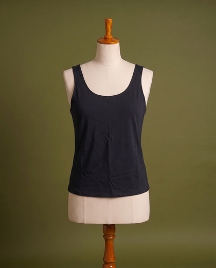 Black Scoop Neck Tank