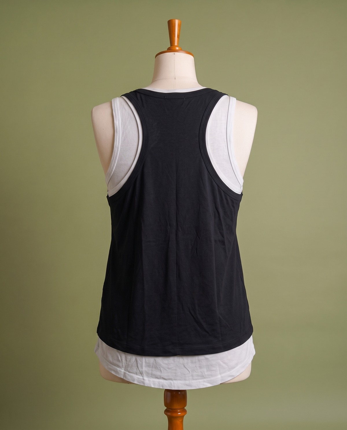 Dual Tone Layered Tank